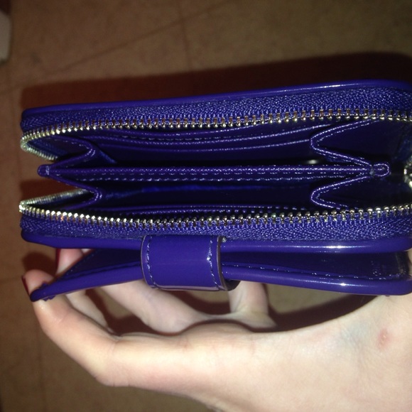 New Coach Wallet - Picture 4 of 4