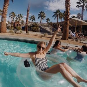 Meet your Posher, Kayci