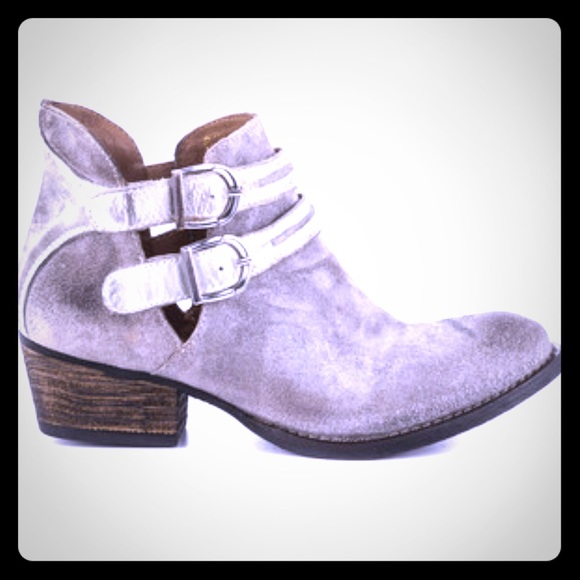 Rebels Calista Bootie 😎