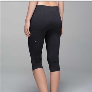 Lululemon In The Flow Crop Il