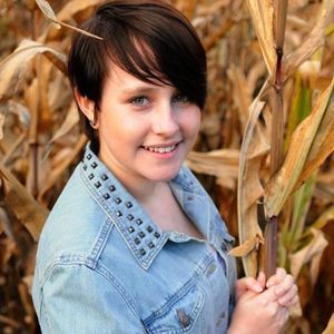 Meet your Posher, Becky