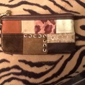 Coin purse wristlets