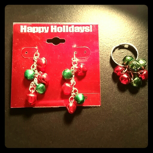 PRICE DROP! Holiday Earrings and Ring Set! - Picture 1 of 3