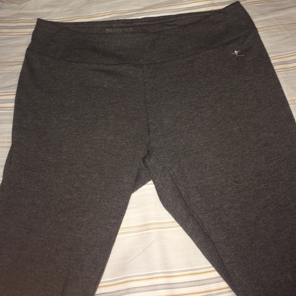 Gray Capri leggings. Taking most offers!