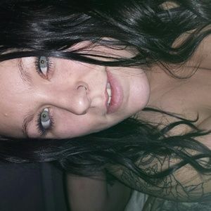 Meet your Posher, Cortney