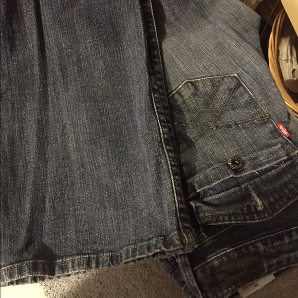 Ladies Levi's Jeans