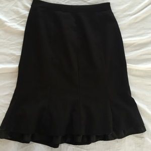 Donna Rae Black Midi Skirt