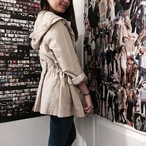 CREAM UTILITY JACKET