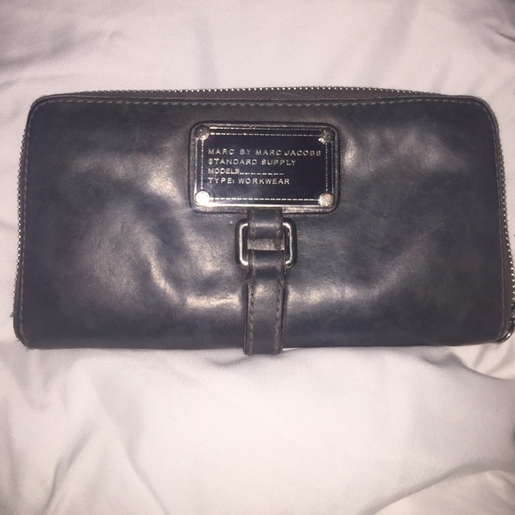 Marc by Marc Jacobs zip around wallet