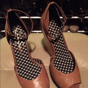 S8 JESSICA SIMPSON SHOES