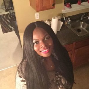 Meet your Posher, Funmi