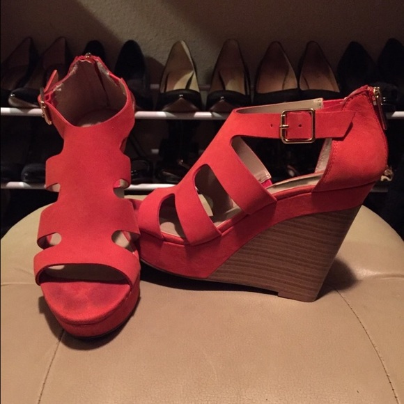 Wedges - Picture 2 of 2