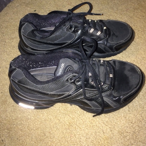 Reebok easytone size 7.5