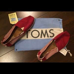 Brand new Toms classic womens striped flat shoe