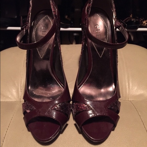 Heels - Picture 1 of 2