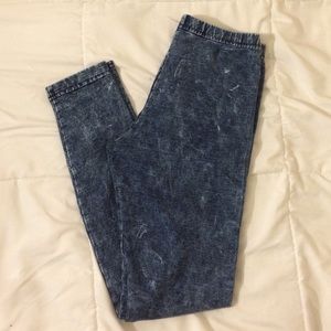 NWOT Acid Wash Leggings