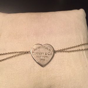 Return to Tiffany heart tag bracelet.