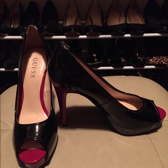 Heels - Picture 3 of 3