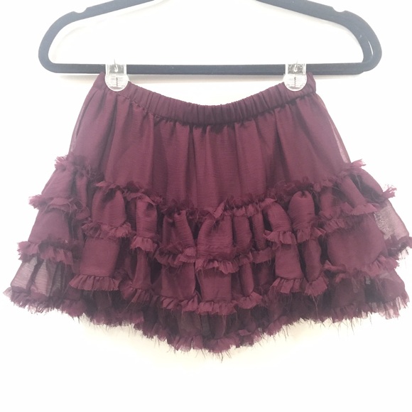 ❌SOLD❌ TopShop Ruffle skirt!!!