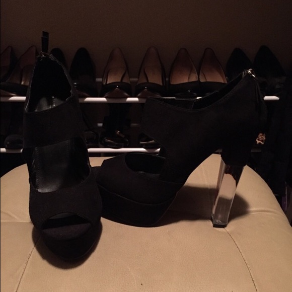 Stilettos - Picture 4 of 4