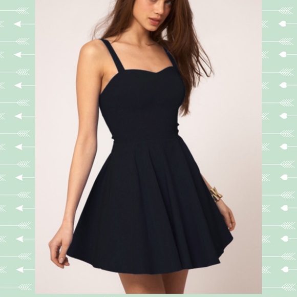 Dresses & Skirts - •Sexy Black Dress • Now AVAILABLE.  ⚡️SALE