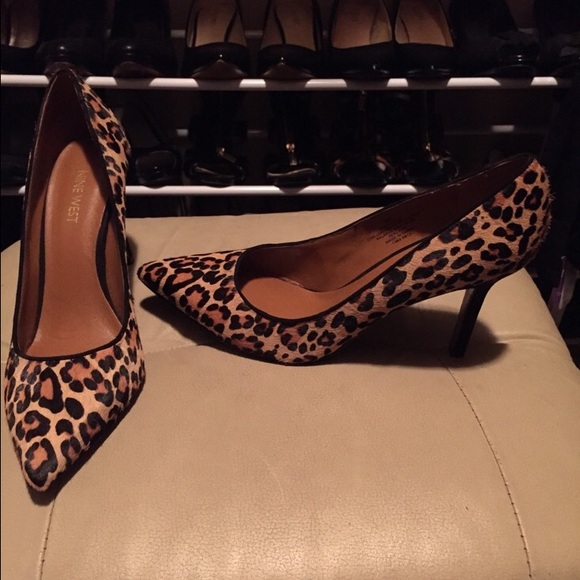 Heels - Picture 2 of 2