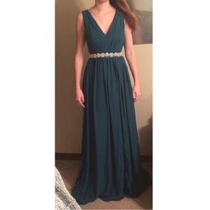 1 HR SALE❤️Dark teal gown