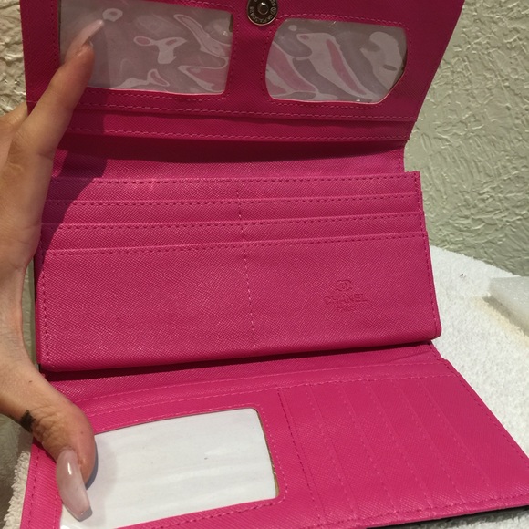 Wallet - Picture 3 of 3