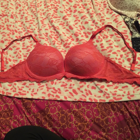Victoria's Secret Other - Victoria's Secret bra