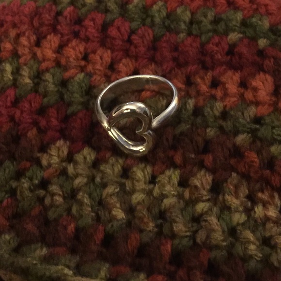 Abounding Heart Ring 8.5