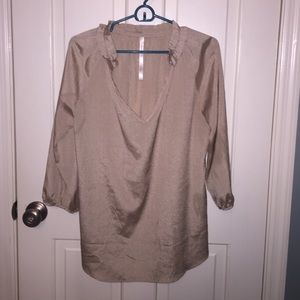 3/4 sleeved gold blouse