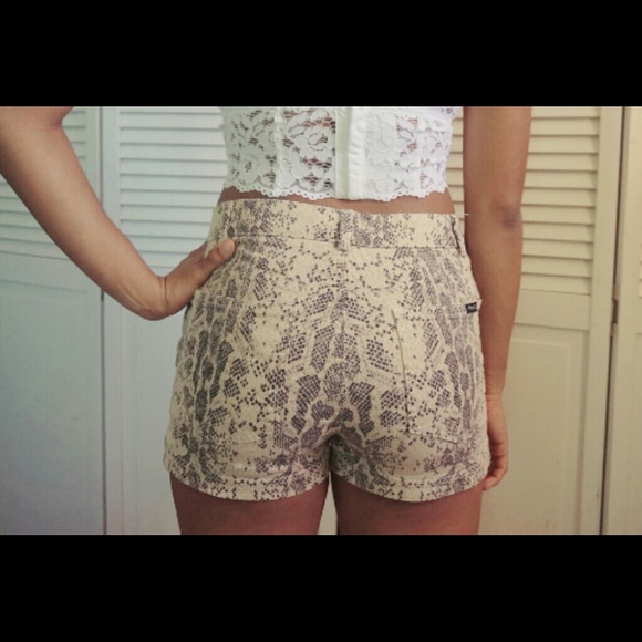 Snake skin Guess Jeans !