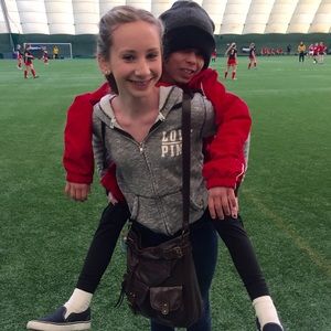 Meet your Posher, Danielle