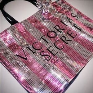 NWT- VS TOTE & SAMPLE