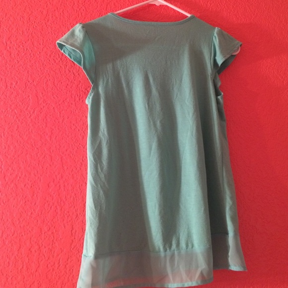 Blue green shirt - Picture 2 of 3