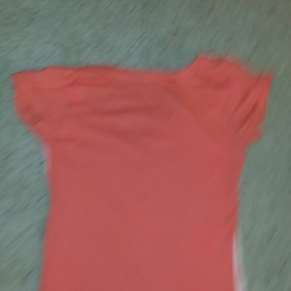 Cute Orange Tap Out V Neck! :) - Picture 4 of 4