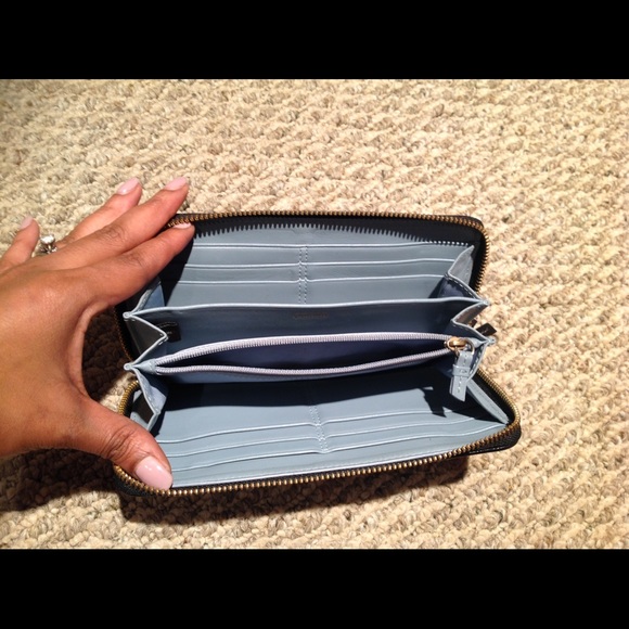 Coach leather wallet - Picture 3 of 4