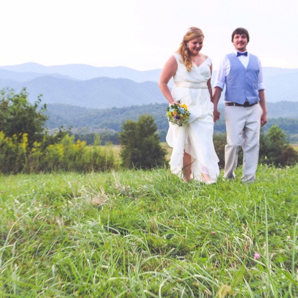 Meet your Posher, Donna - Picture 2 of 2