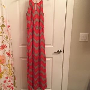 Very fun tie-dye maxi dress! Only worn once!