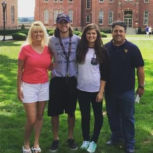 Meet your Posher, Tyler