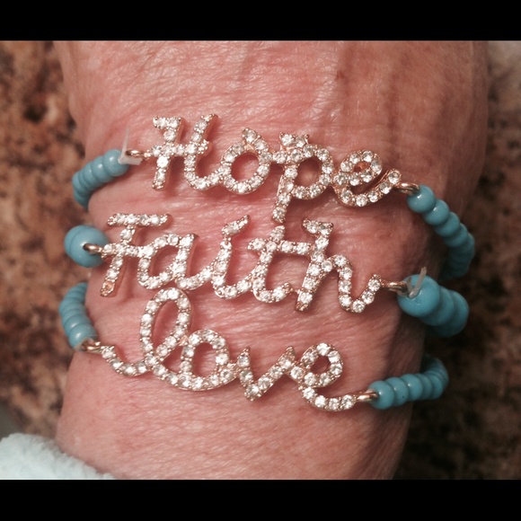 Bracelet