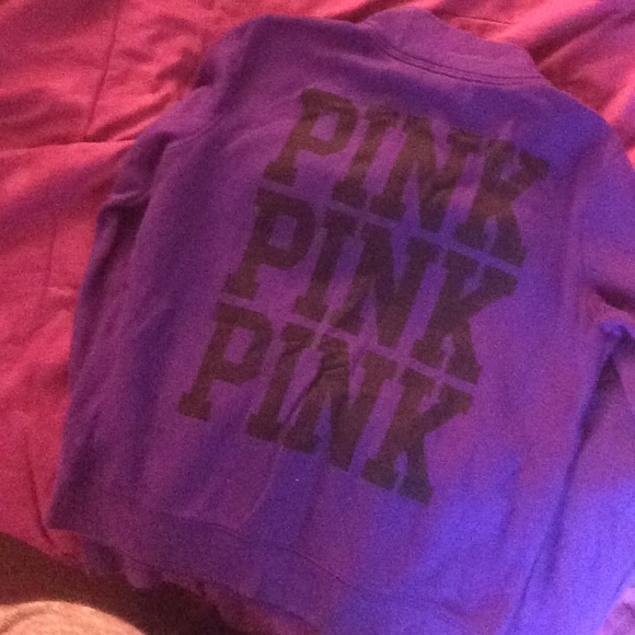 Sweatshirt - Picture 2 of 2