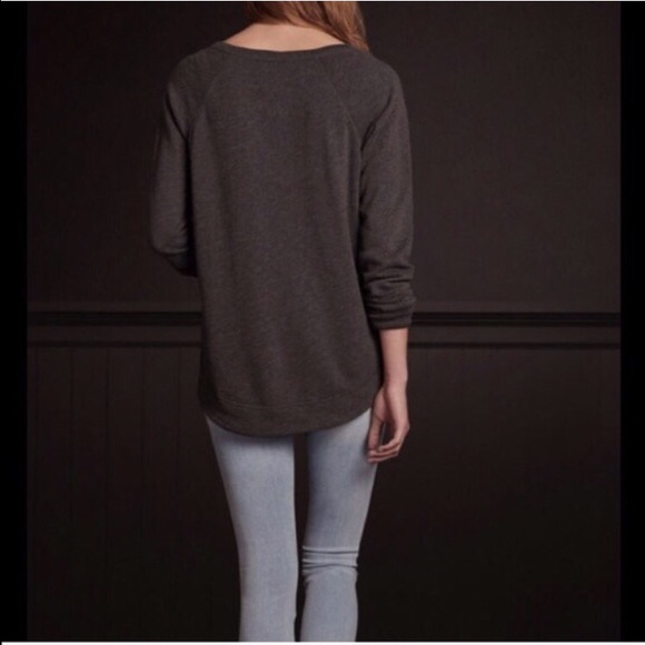 New Hollister Jewel Sweater - Picture 3 of 4