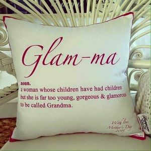 Meet your Posher, Eva