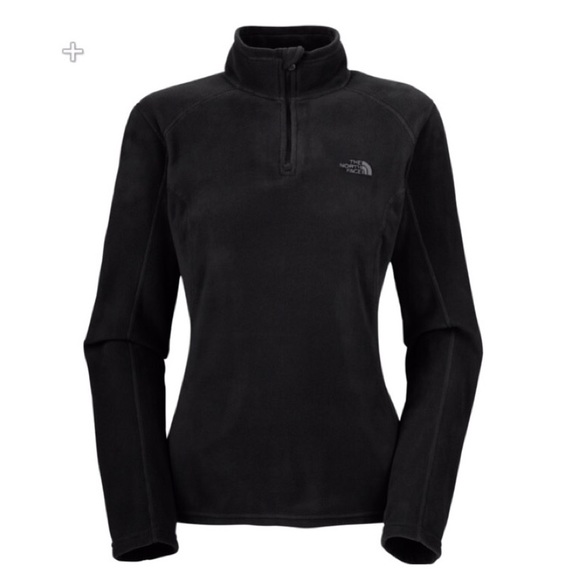 Small Black North face fleece pullover!❤️☃🎅🏻