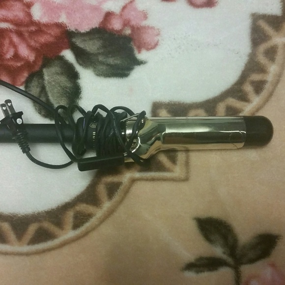 Hot Tools Curling Iron