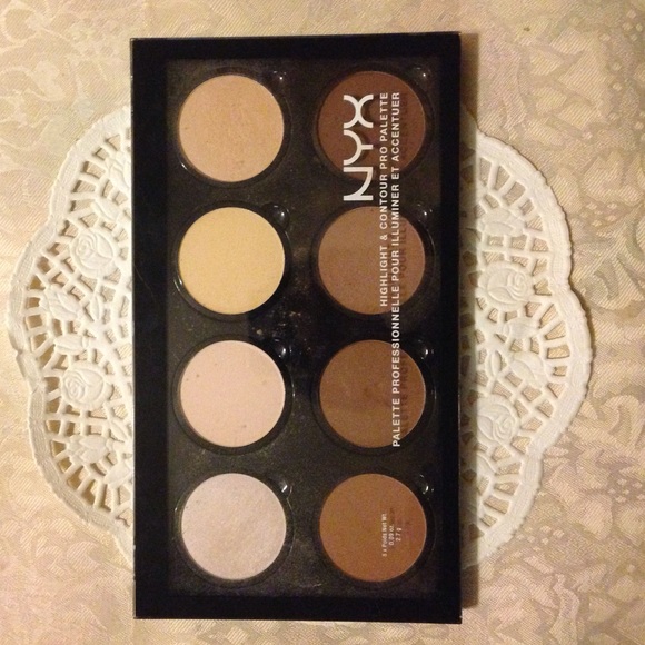 NYX highlight and contour palette