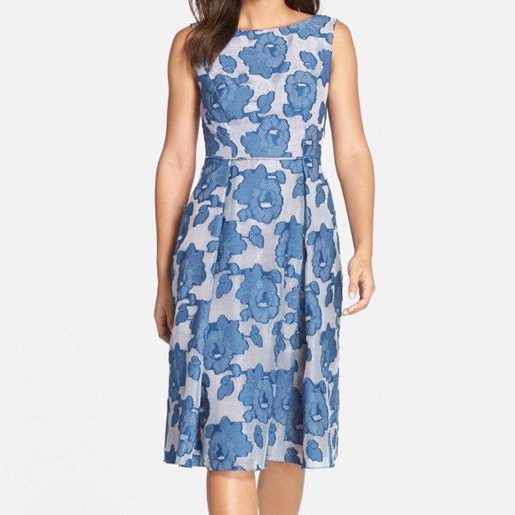 Burnout  fit and flare dress - Picture 2 of 7