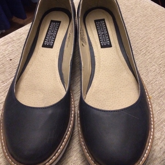 Deena & Ozzy flats