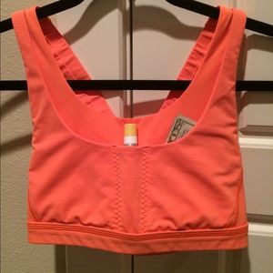 Lululemon Orange Run: Stuff Your Bra 6. Like new!